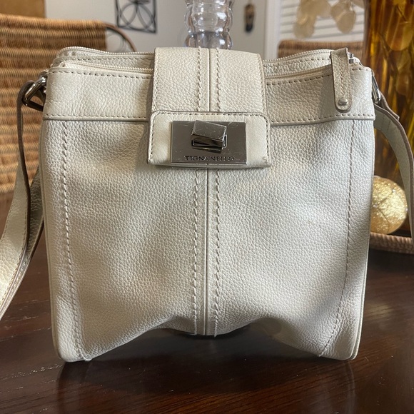 Tignanello Handbags - Tignanello Cream Crossbody Bag